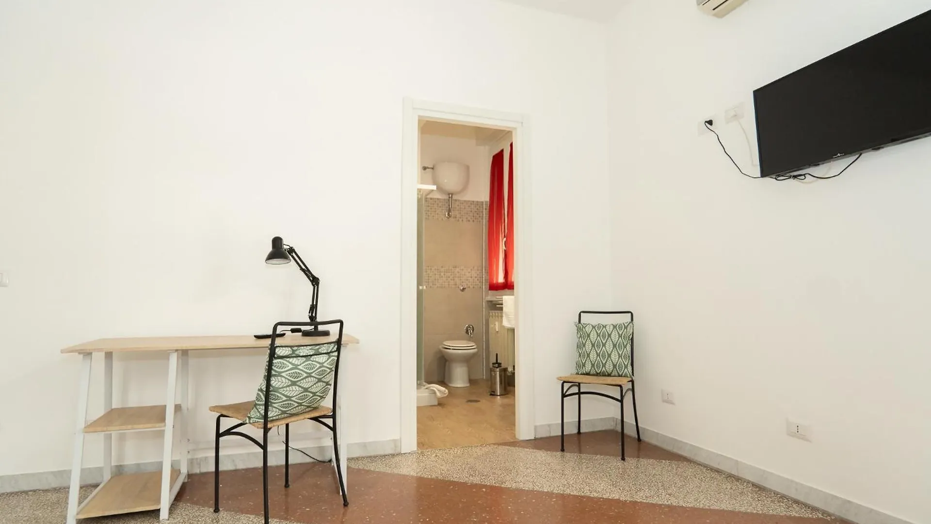 Sommy Apartment Rome 0*,